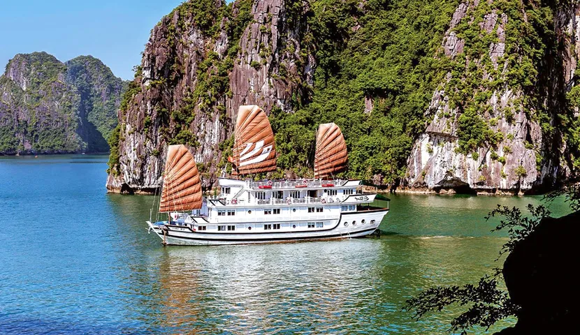 Bhaya Classic Cruise | Halong Bay 2 days 1 night
