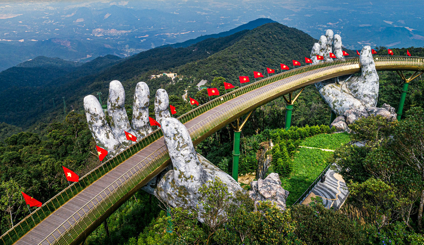 Elementi essenziali del Vietnam settentrionale e centrale - Baia di Halong e colline di Ba Na