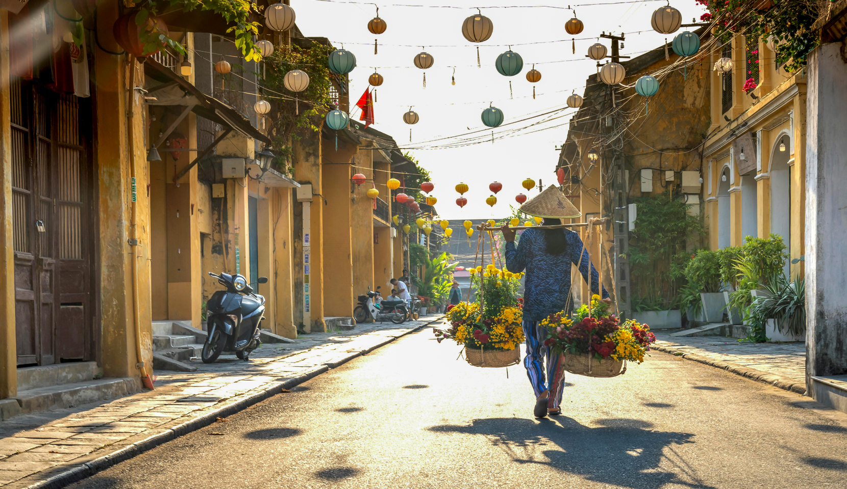 Central Vietnam Heritage - From Hoi An to Hue