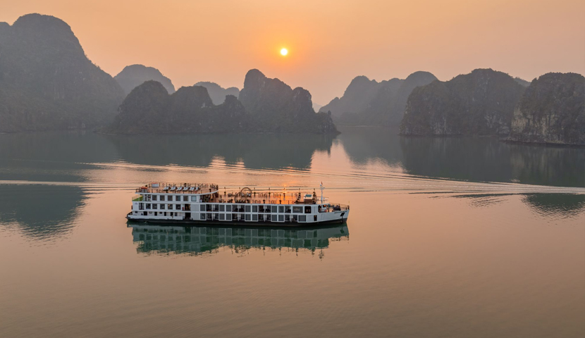 Indochine Grand - Croisière dans la baie de Lan Ha 3 jours 2 nuits