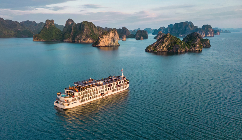 Jonque Indochine Premium | Croisière en baie d'Halong 2 jours 1 nuit