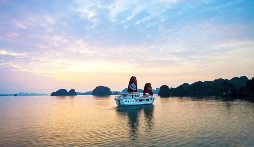 Croisière privée Bhaya Legend 3 cabines | Baie de Bai Tu Long 3 jours 2 nuits