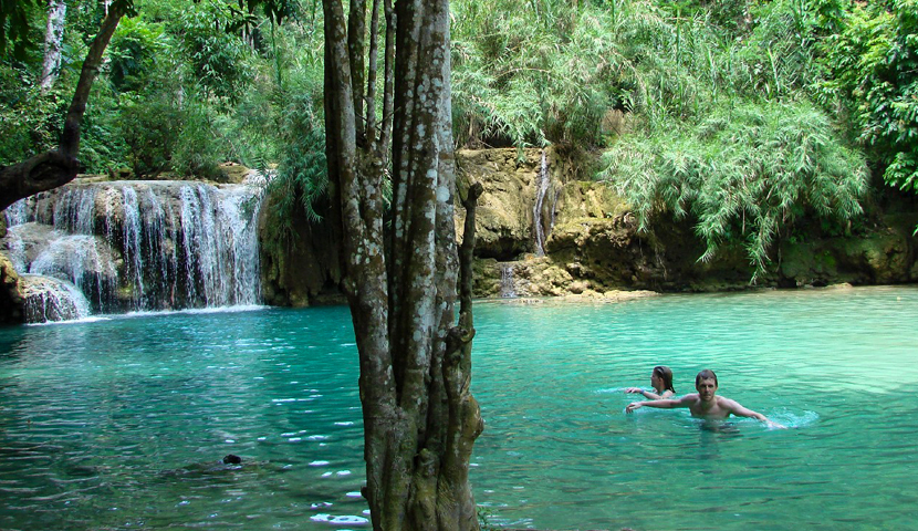 Segredos de Luang Prabang: Culinária, Cultura e Templos Sagrados