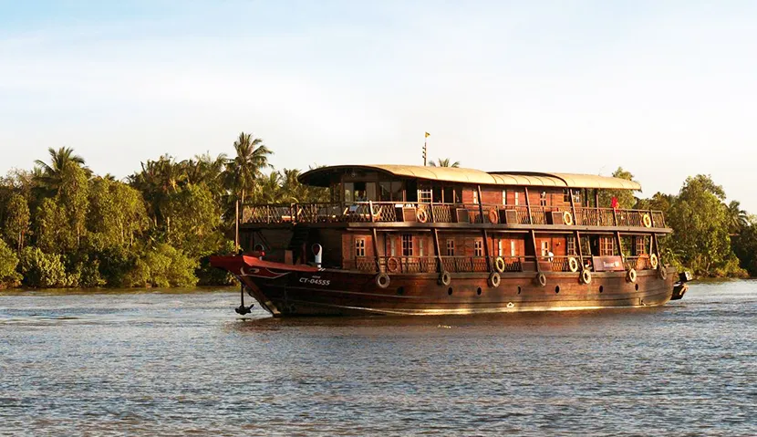 Mekong Bassac Cruise | Can Tho - Cai Be 2 days 1 night