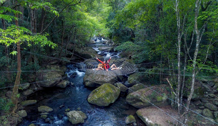 Houay Xay nach Luang Prabang: Flüsse, Dörfer und Wasserfälle