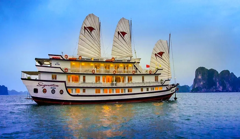 Signature Cruise | Bai Tu Long Bay 2 days 1 night