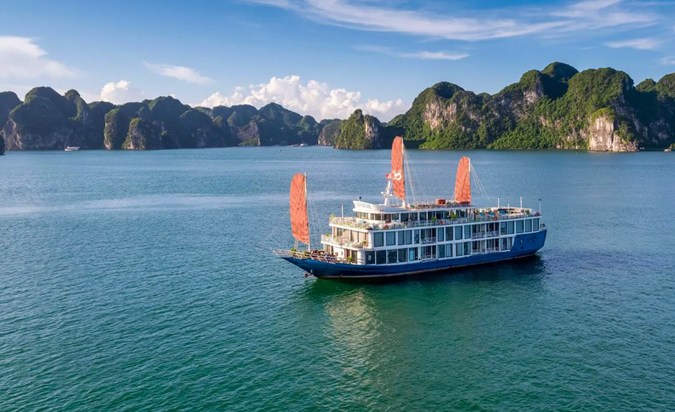 The Essence of Vietnam (from Hanoi to Saigon)